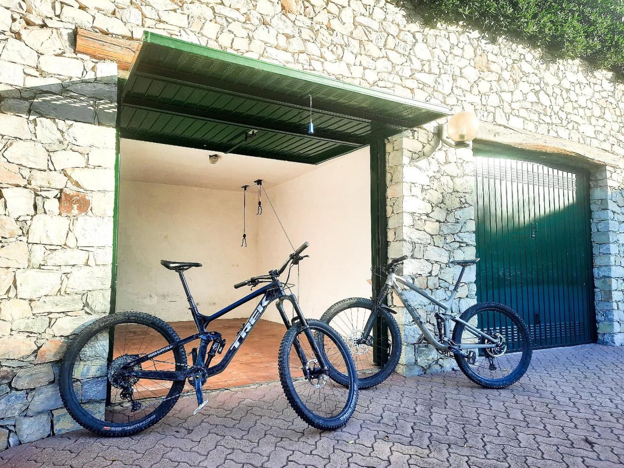 Italianway - Il Borgo Apartments Finale Ligure Exterior foto
