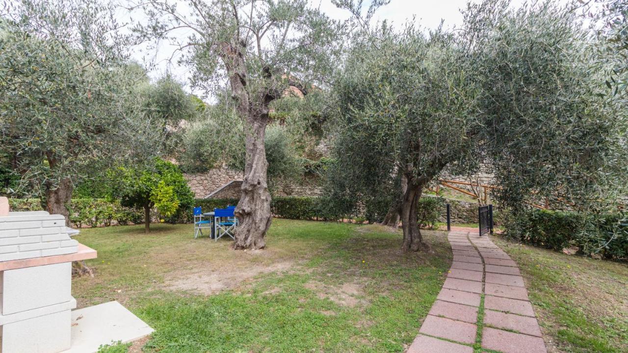 Italianway - Il Borgo Apartments Finale Ligure Exterior foto
