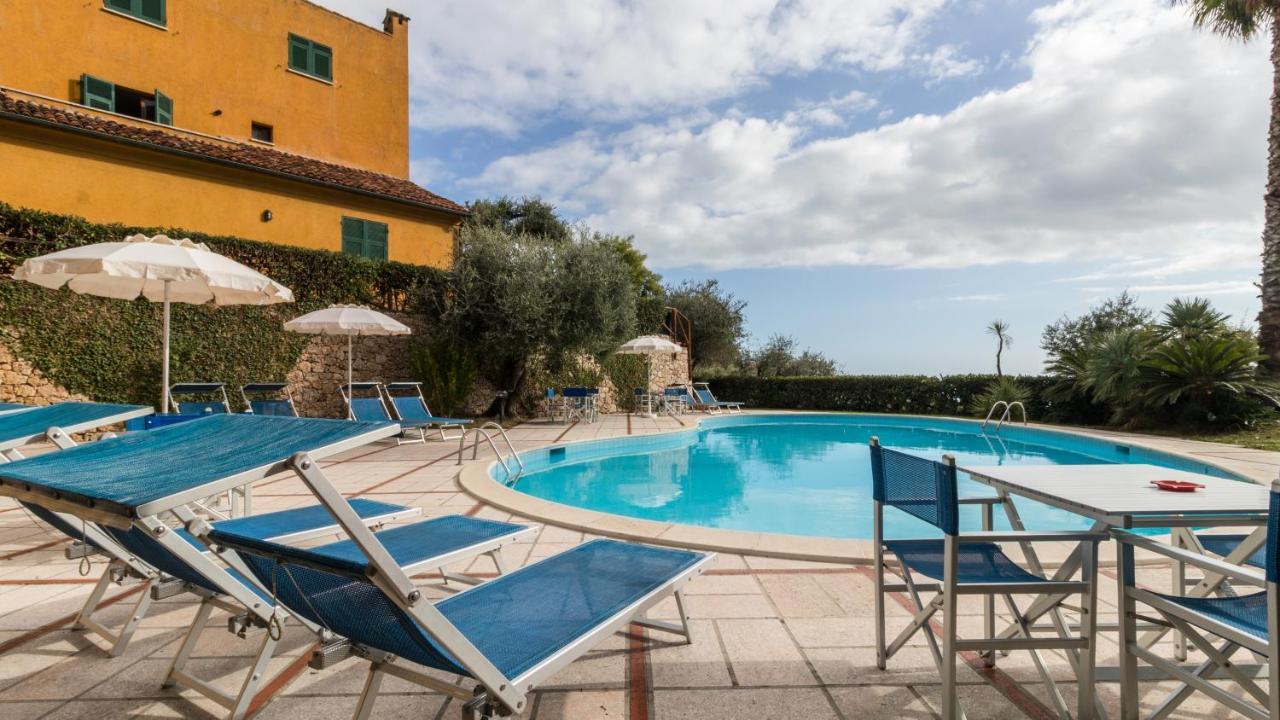 Italianway - Il Borgo Apartments Finale Ligure Exterior foto
