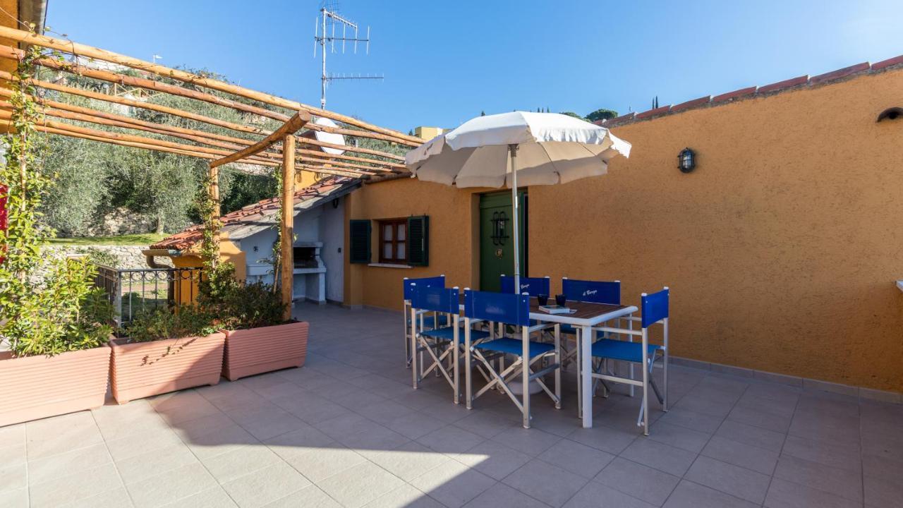 Italianway - Il Borgo Apartments Finale Ligure Exterior foto